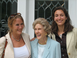 Dorothy Dent Park (center), then-president of the Park Foundation Board of Trustees, attends the 2006 opening of the Dorothy and Roy Park Alumni Center. Pictured with her are her daughter, Adelaide Park Gomer (left), and granddaughter Alicia Park Wittink (right), also Park Foundation trustees.